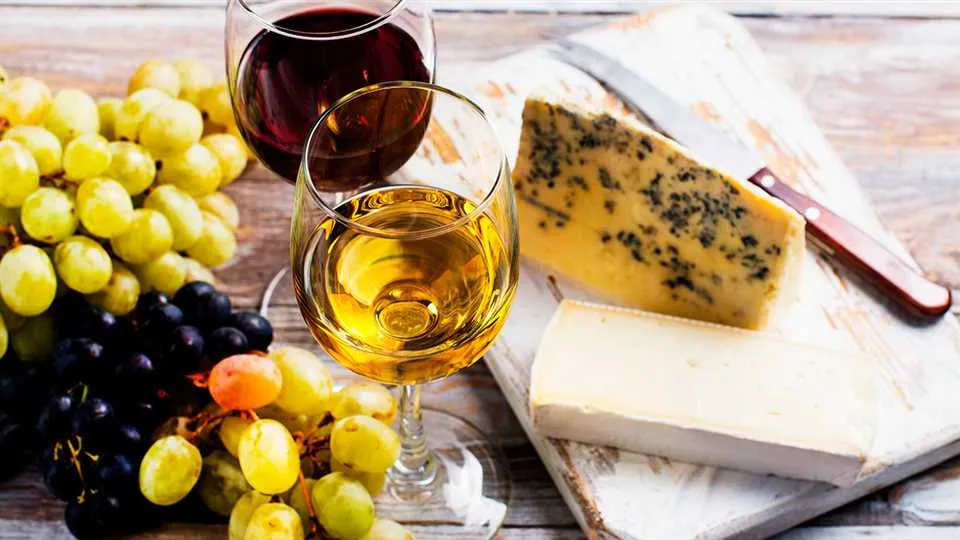 Łączenie potraw z winem – zasady, które zawsze się sprawdzają